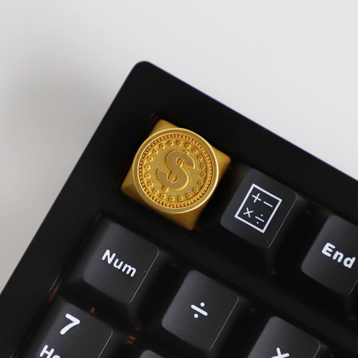 gold coin frosted keycap keycapper