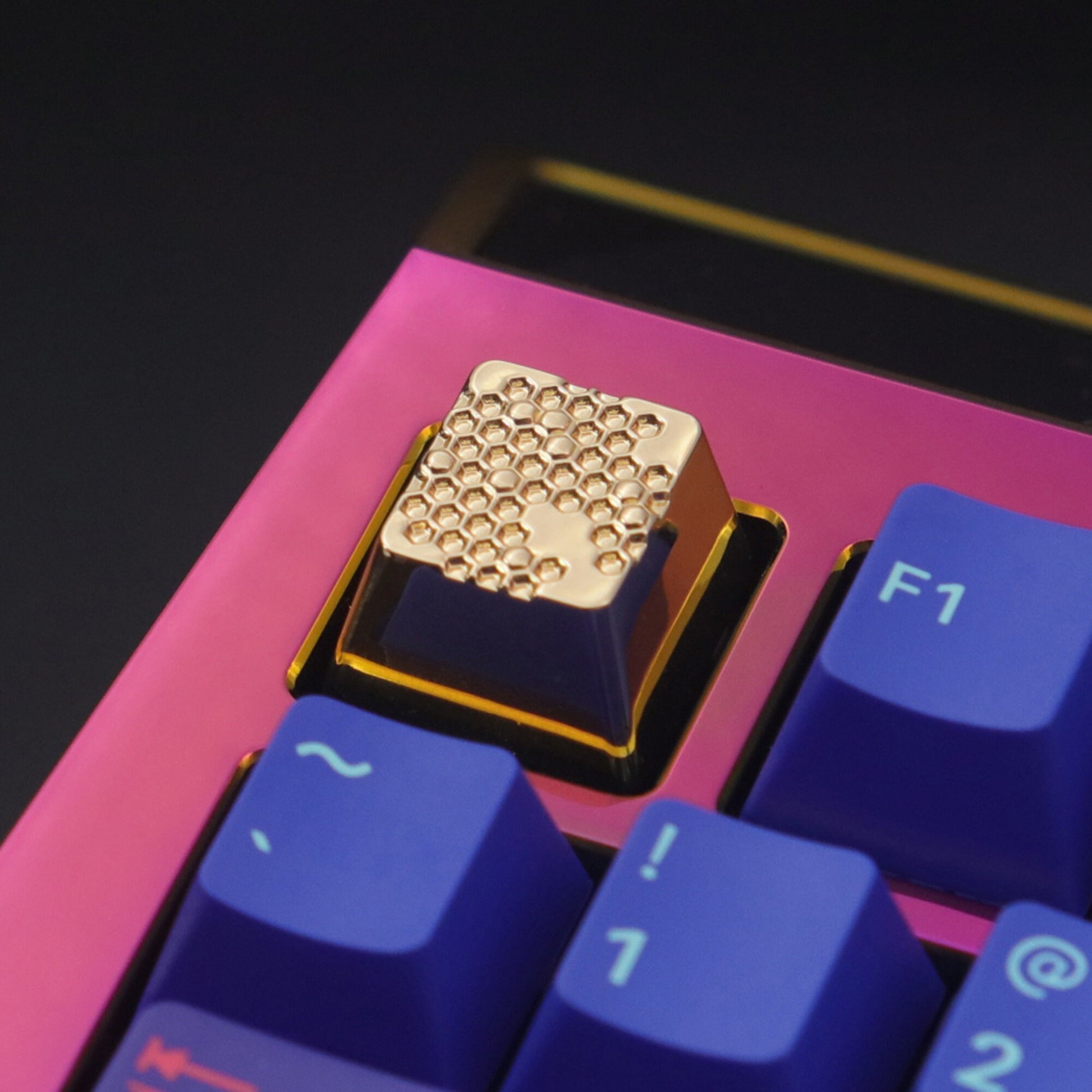 Honeycomb prism keycap sliver Electroplating color keycap metal keyboard