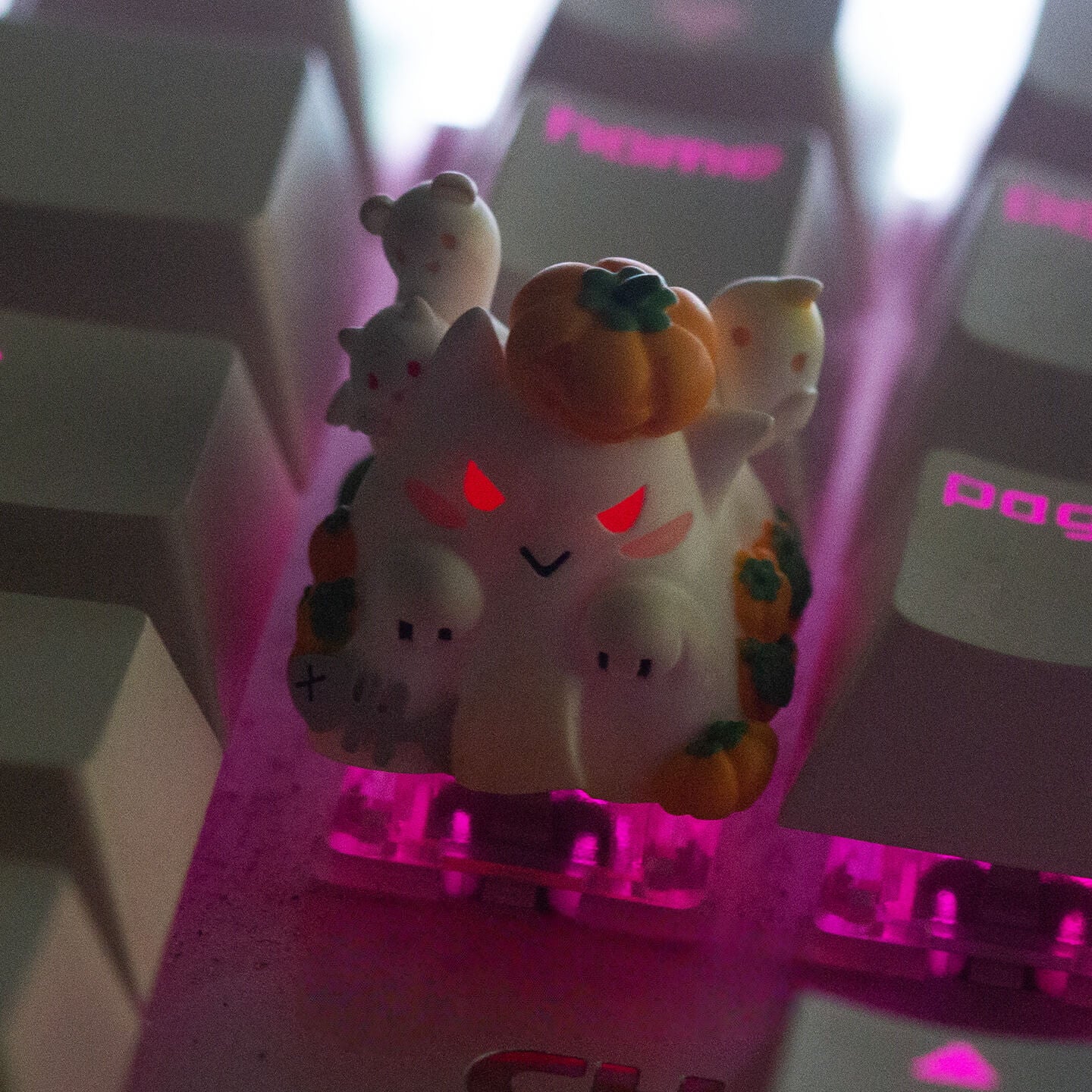 light ghost Pumpkin Resin Keycap